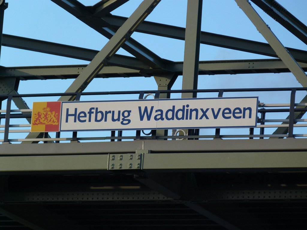 terrein Nederlands definitie grammatica uitspraak synoniemen en